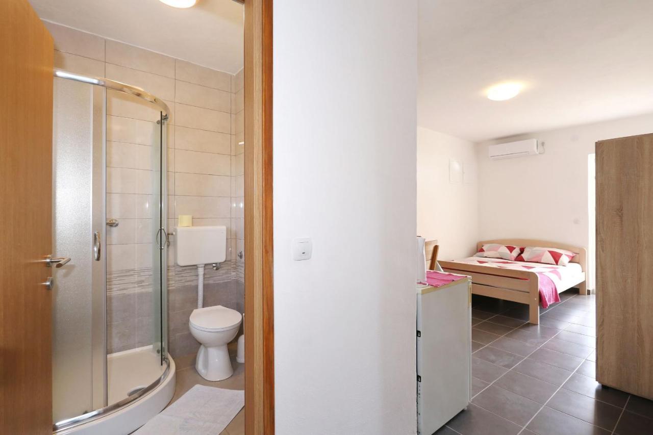 Apartments Vlado I Vesna Rtina Buitenkant foto